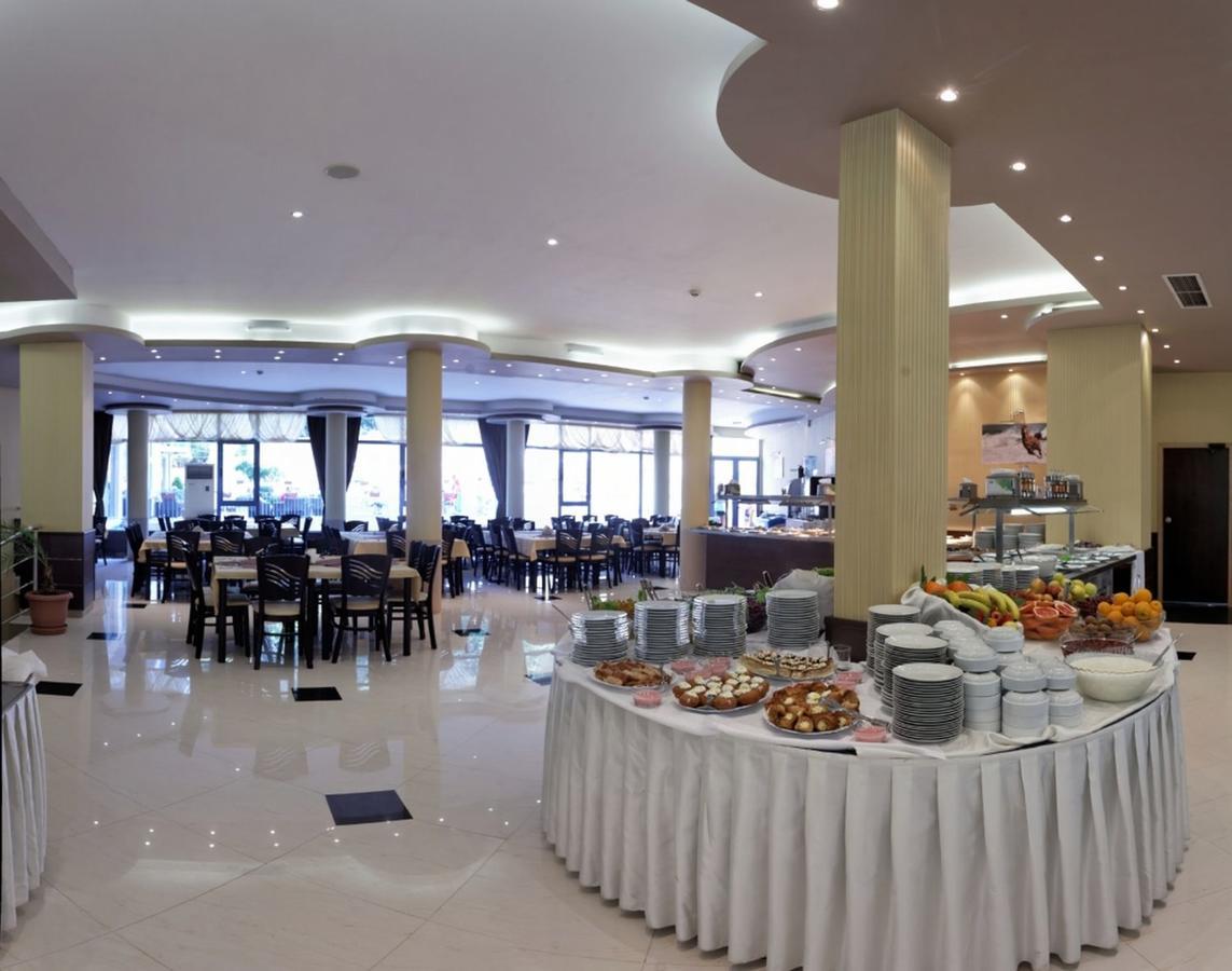 Hotel Rеgina Golden Sands Exterior photo